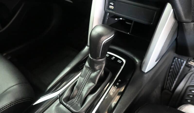 TOYOTA COROLLA CROSS 1.8 XS HYBRID full