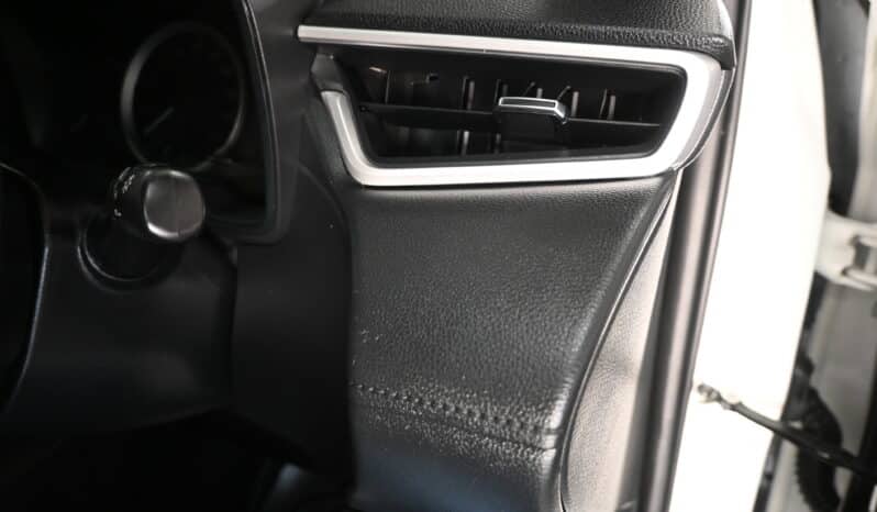 TOYOTA COROLLA CROSS 1.8 XS HYBRID full