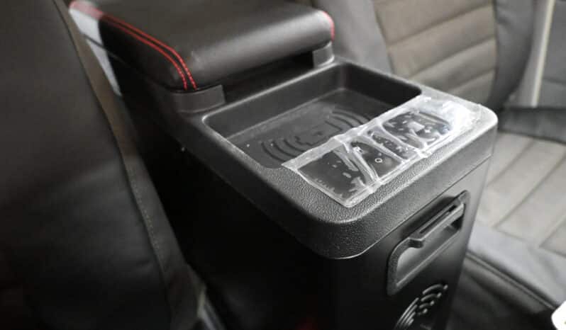 TOYOTA LAND CRUISER 79 2.8GD-6 P/U D/C A/T full