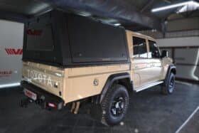 TOYOTA LAND CRUISER 79 2.8GD-6 P/U D/C A/T