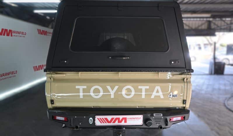 TOYOTA LAND CRUISER 79 2.8GD-6 P/U D/C A/T full