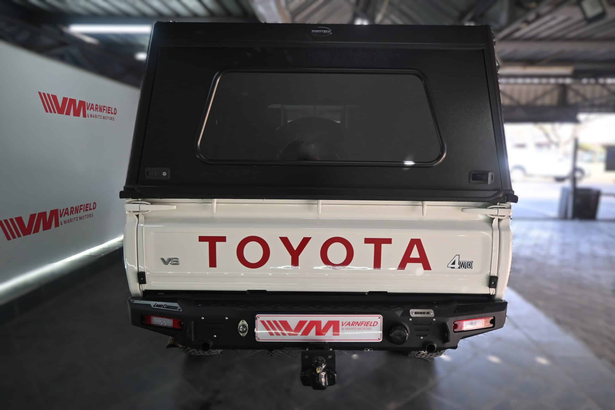 NISSAN NP200 1.6 A/C SAFETY PACK P/U S/C