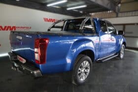 ISUZU D-MAX 300 LX A/T E/C