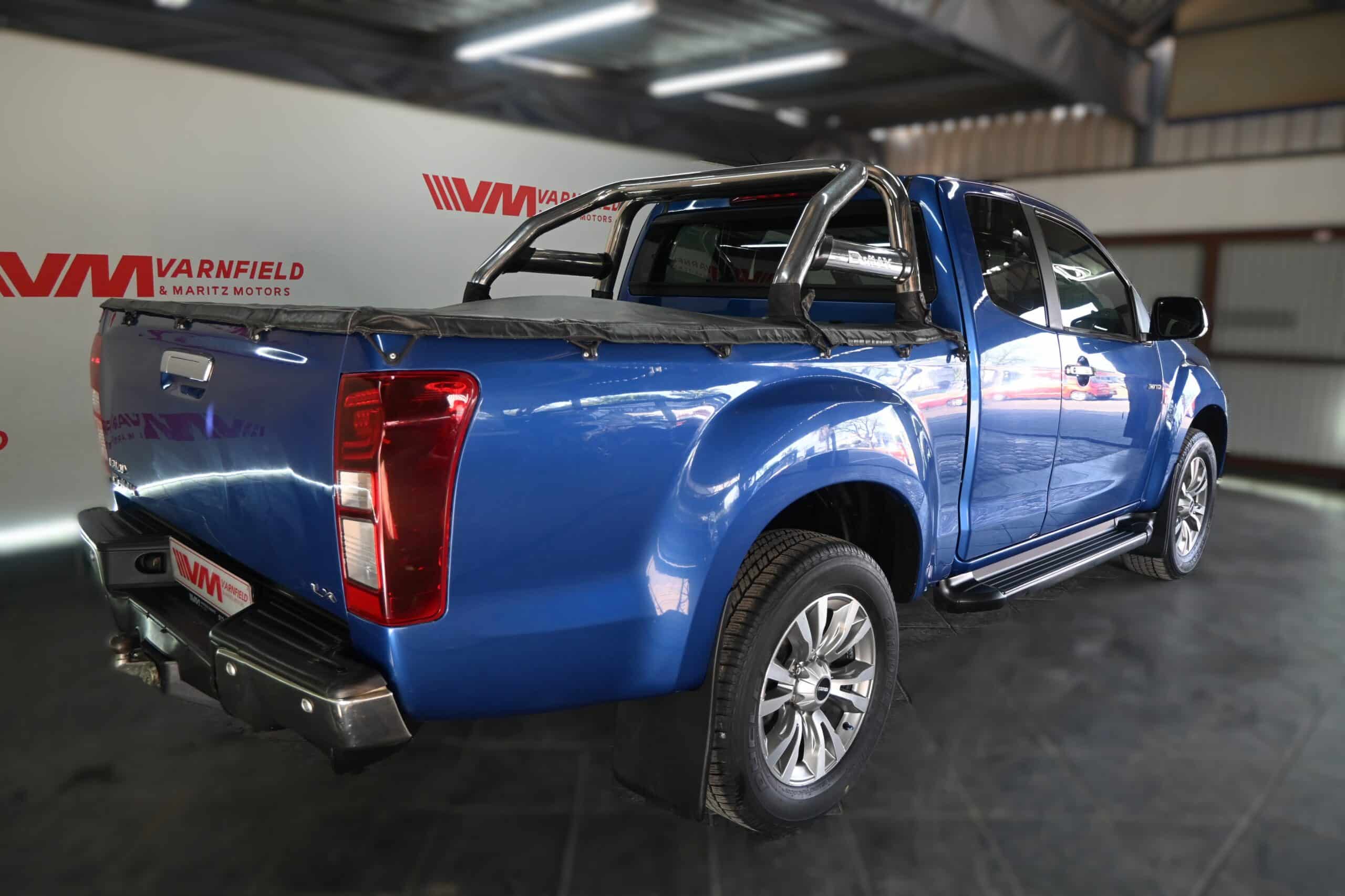 NISSAN NP200 1.6 A/C SAFETY PACK P/U S/C