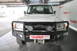 TOYOTA LAND CRUISER 79 4.2D P/U S/C full