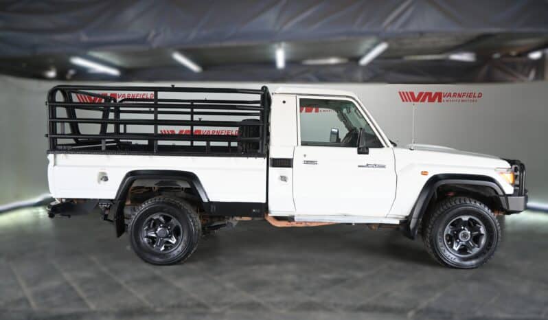 TOYOTA LAND CRUISER 79 4.2D P/U S/C full