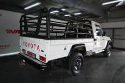 TOYOTA LAND CRUISER 79 4.2D P/U S/C full