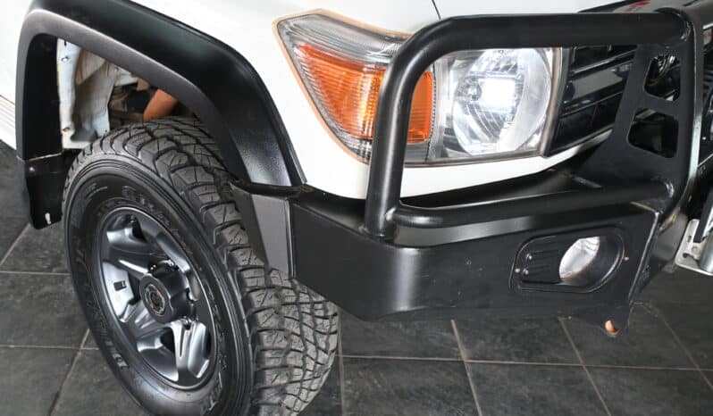 TOYOTA LAND CRUISER 79 4.2D P/U S/C full