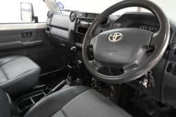 TOYOTA LAND CRUISER 79 4.2D P/U S/C full