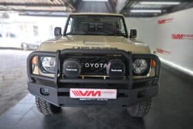 TOYOTA LAND CRUISER 79 2.8GD-6 A/T D/C