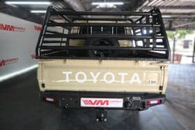 TOYOTA LAND CRUISER 79 2.8GD-6 A/T D/C