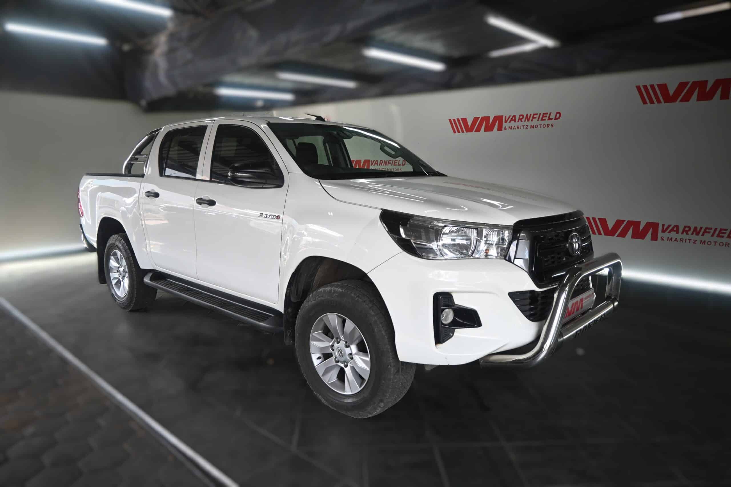 TOYOTA HILUX 2.4GD-6 4X4 SRX D/C