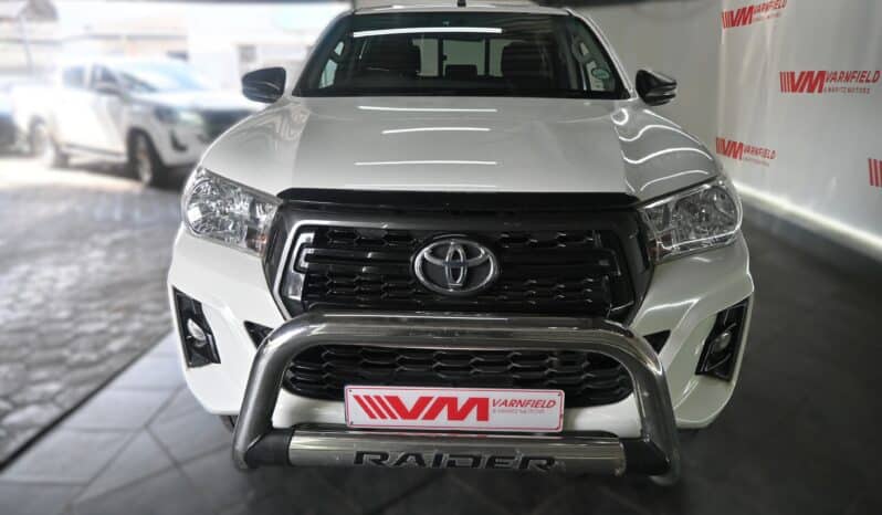 TOYOTA HILUX 2.4GD-6 4X4 SRX D/C full