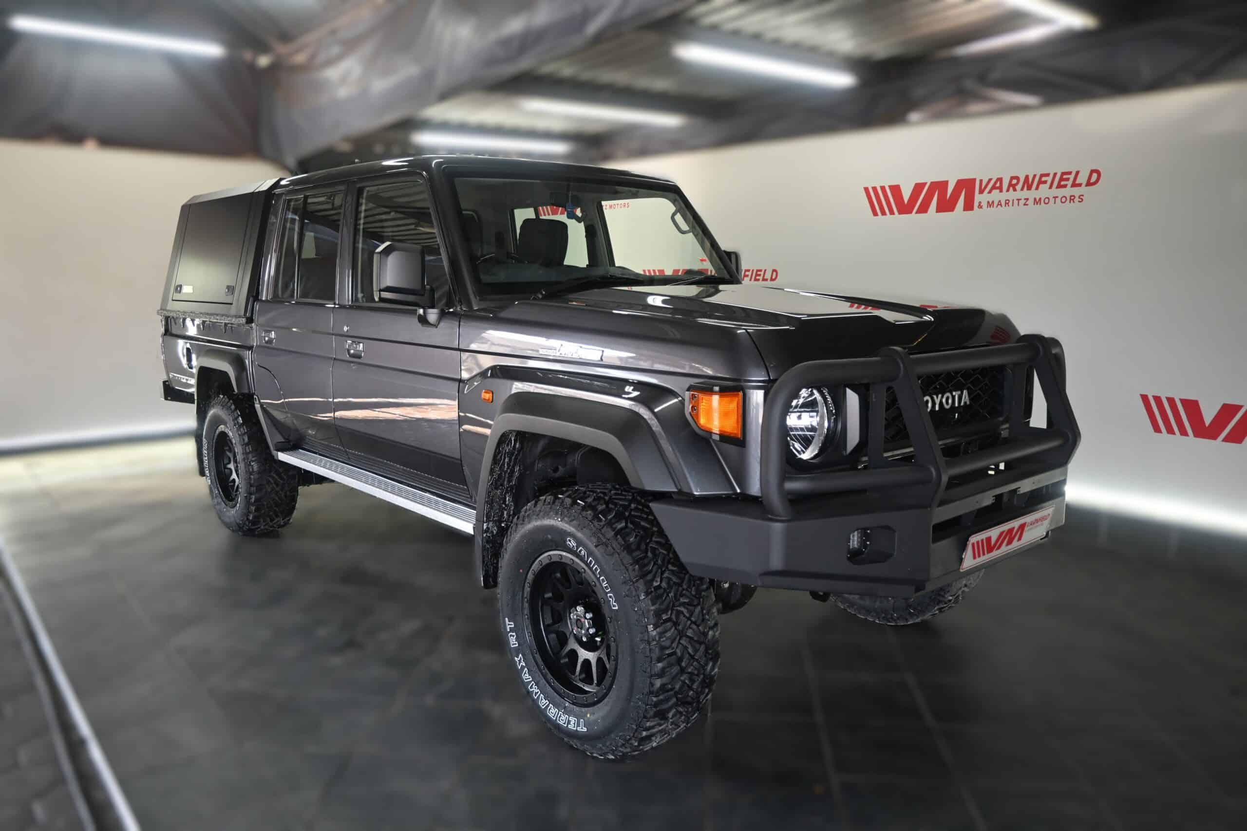 TOYOTA LAND CRUISER 79 2.8GD-6 D/C A/T