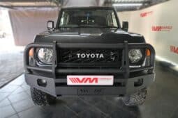 TOYOTA LAND CRUISER 79 2.8GD-6 D/C A/T full