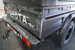 TOYOTA LAND CRUISER 79 2.8GD-6 D/C A/T full