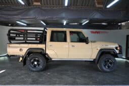 TOYOTA LAND CRUISER 79 2.8GD-6 P/U D/C A/T full