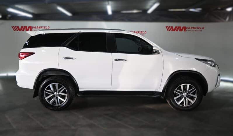TOYOTA FORTUNER 2.8GD-6 4X4 A/T full