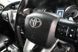 TOYOTA FORTUNER 2.8GD-6 4X4 A/T full