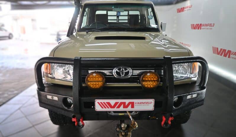 TOYOTA LAND CRUISER 79 4.5D V8 S/C full