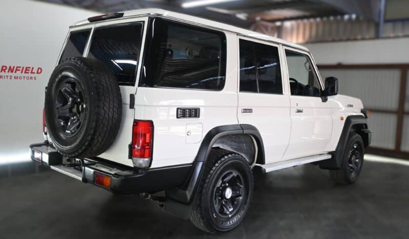 2025 TOYOTA LAND CRUISER 76 2.8 GD-6 S/W full