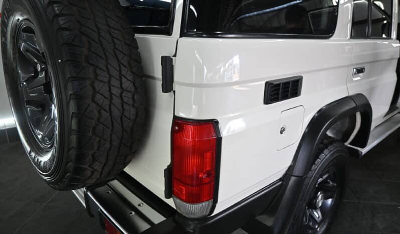 2025 TOYOTA LAND CRUISER 76 2.8 GD-6 S/W full