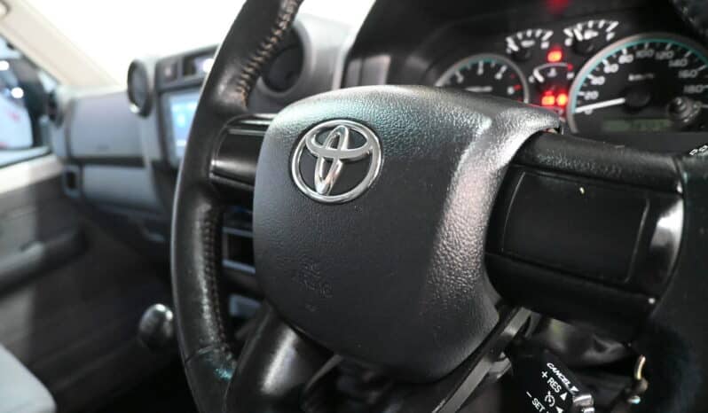 2025 TOYOTA LAND CRUISER 76 2.8 GD-6 S/W full