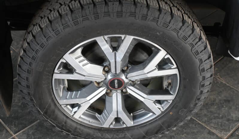 ISUZU D-MAX 3.0DDI LSE 4X4 A/T E/C full
