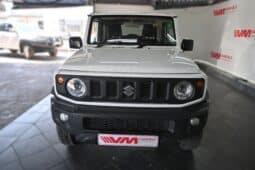 SUZUKI JIMNY 1.5 GLX A/T full