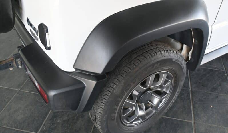 SUZUKI JIMNY 1.5 GLX A/T full