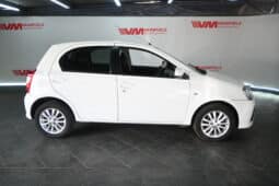 TOYOTA ETIOS 1.5 XS SPRINT full