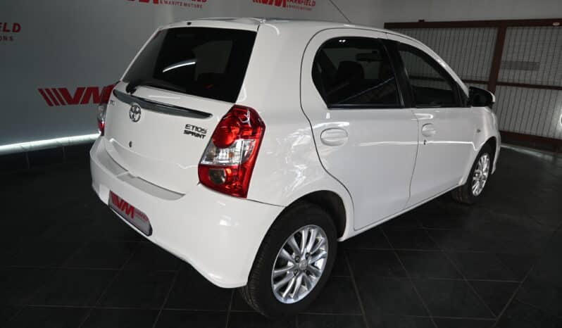 TOYOTA ETIOS 1.5 XS SPRINT full