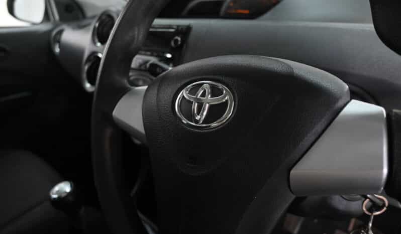 TOYOTA ETIOS 1.5 XS SPRINT full