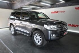 TOYOTA LAND CRUISER 200 V8 4.5D VX A/T