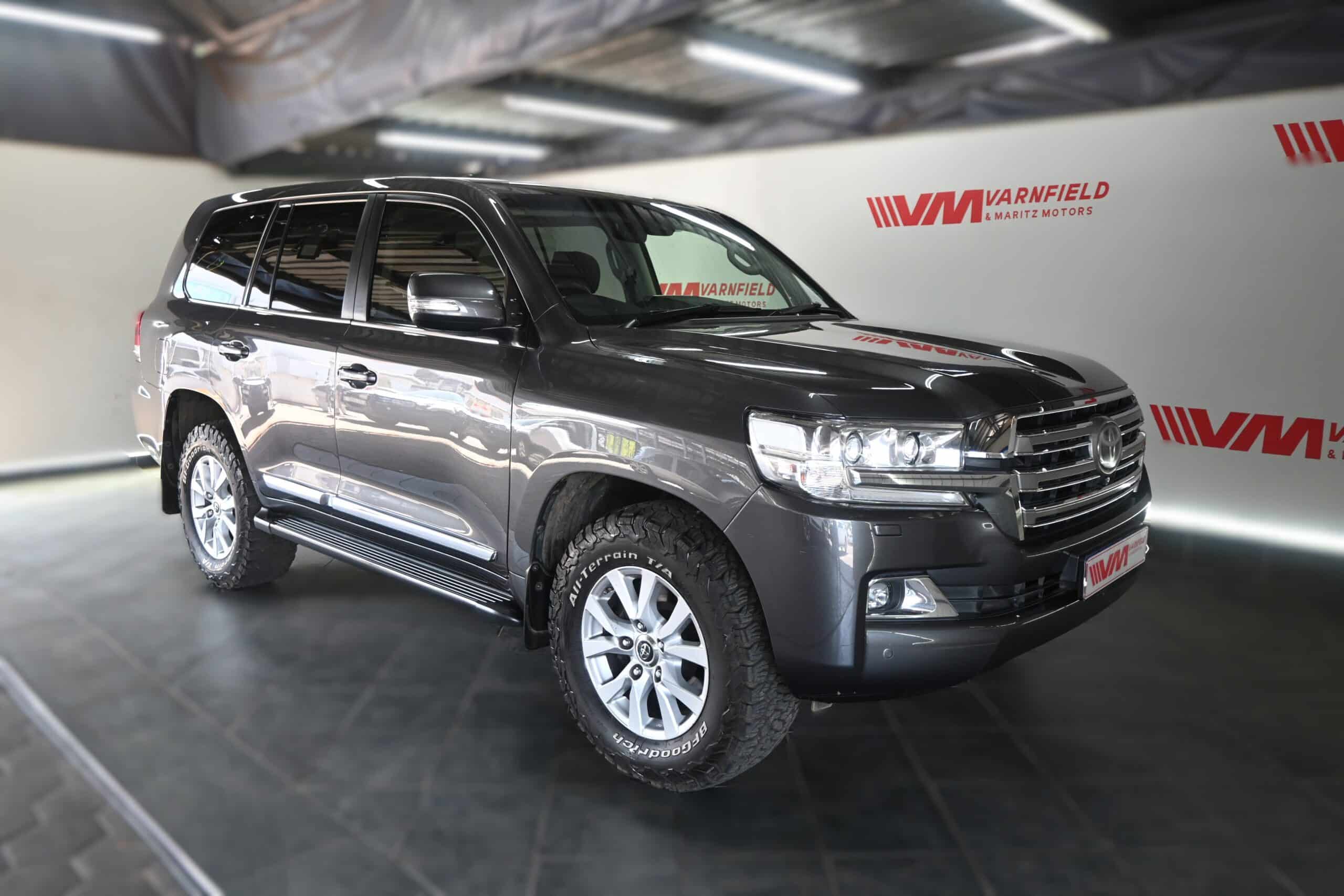 TOYOTA LAND CRUISER 200 V8 4.5D VX A/T