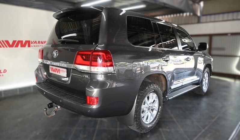 TOYOTA LAND CRUISER 200 V8 4.5D VX A/T full