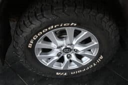 TOYOTA LAND CRUISER 200 V8 4.5D VX A/T full