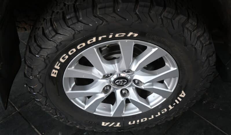 TOYOTA LAND CRUISER 200 V8 4.5D VX A/T full