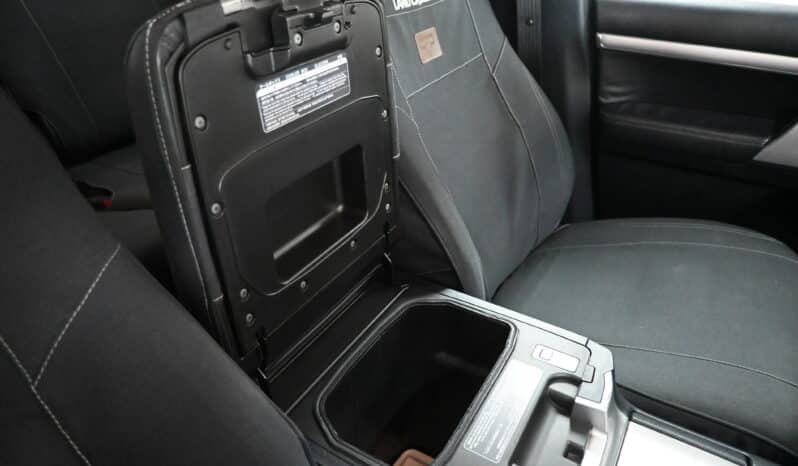 TOYOTA LAND CRUISER 200 V8 4.5D VX A/T full