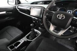 TOYOTA HILUX 2.8GD-6 RAIDER 4X4 E/C full
