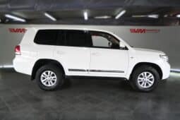 TOYOTA LAND CRUISER 200 VX 4.5 V8 A/T full