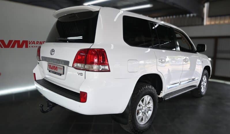 TOYOTA LAND CRUISER 200 VX 4.5 V8 A/T full