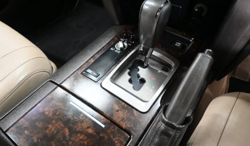 TOYOTA LAND CRUISER 200 VX 4.5 V8 A/T full