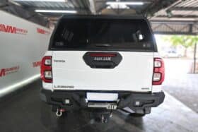 TOYOTA HILUX 2.8GD-6 D/C A/T 4X4 LEGEND