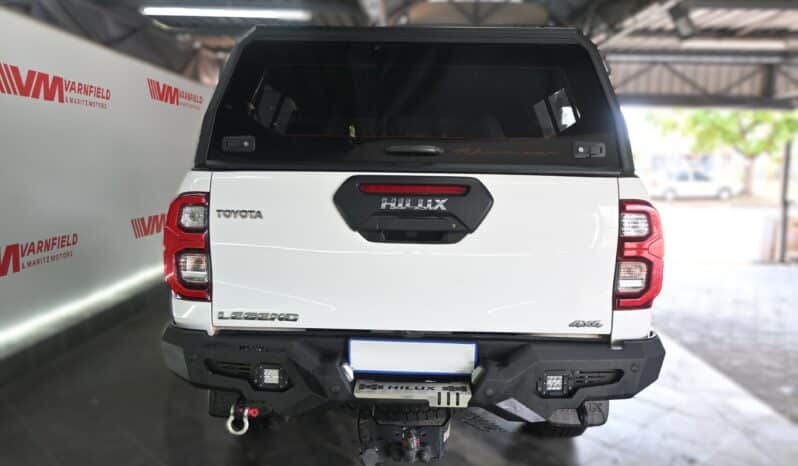 TOYOTA HILUX 2.8GD-6 D/C A/T 4X4 LEGEND full