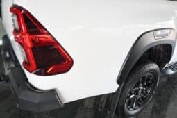 TOYOTA HILUX 2.8GD-6 D/C A/T 4X4 LEGEND full