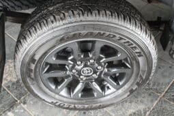 TOYOTA HILUX 2.8GD-6 D/C A/T 4X4 LEGEND full