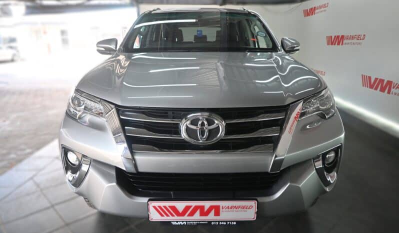 TOYOTA FORTUNER 2.8GD-6 4X4 A/T full