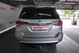 TOYOTA FORTUNER 2.8GD-6 4X4 A/T full