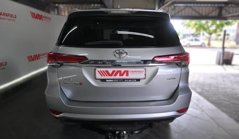 TOYOTA FORTUNER 2.8GD-6 4X4 A/T full